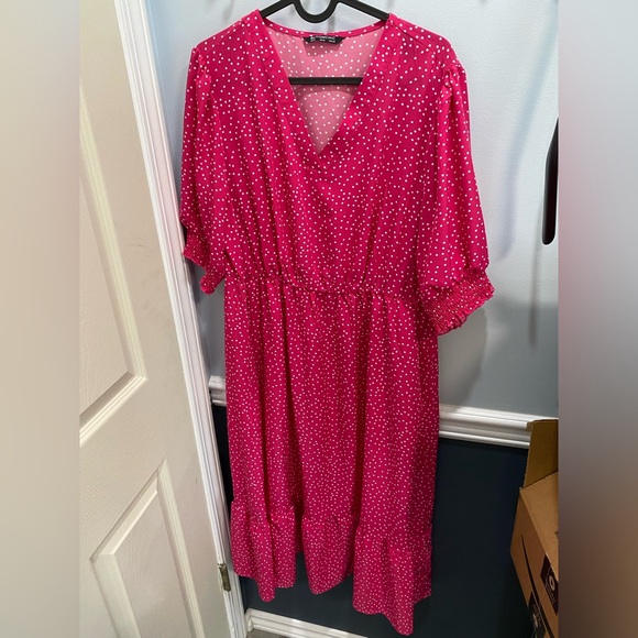 Pink polka dot dress - Picture 1 of 1